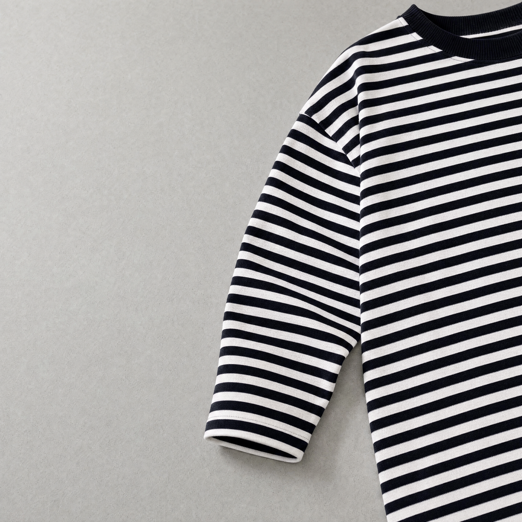 72 Stripe Longsleeve - Black And White